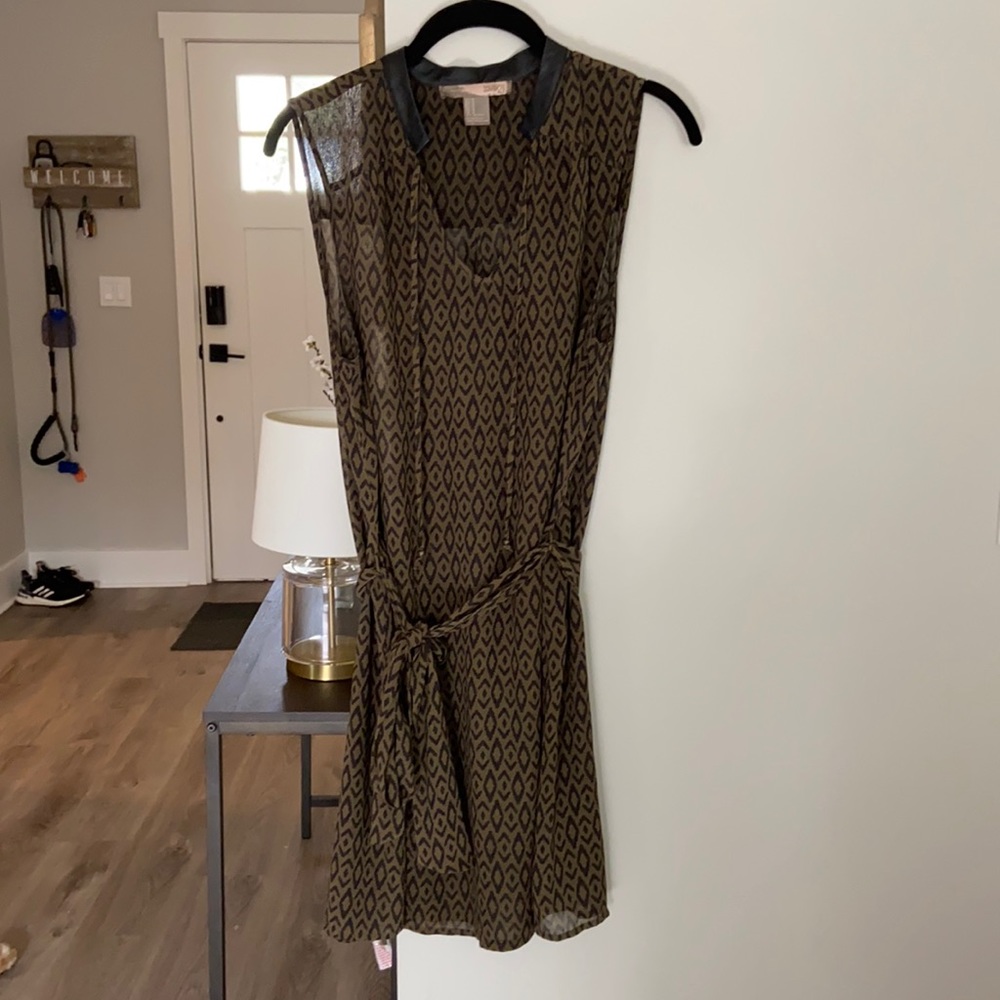 Forever 21 dress. Size medium
